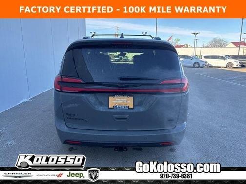 2021 Chrysler Pacifica Touring-L