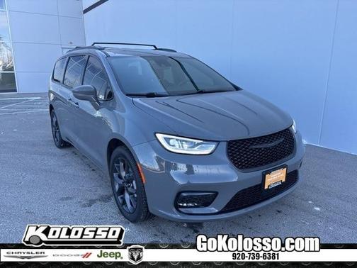 2021 Chrysler Pacifica Touring-L