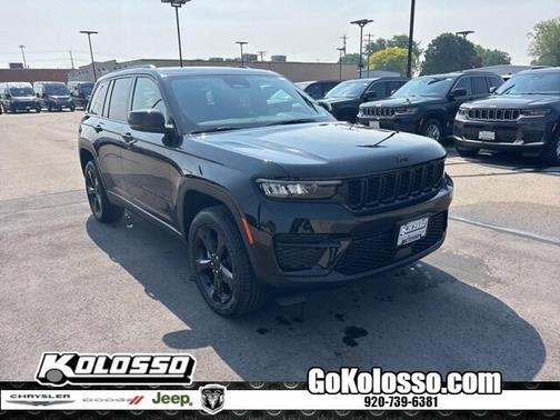 2025 Jeep Grand Cherokee Laredo