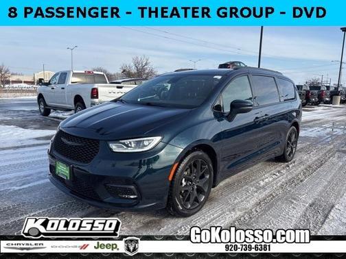 2022 Chrysler Pacifica Touring-L