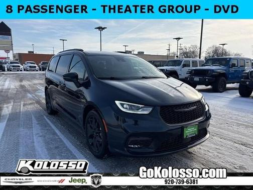 2022 Chrysler Pacifica Touring-L