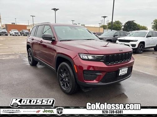 2025 Jeep Grand Cherokee Laredo