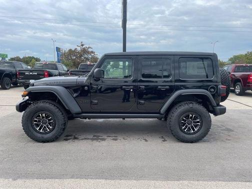 Black Clearcoat 2025 Jeep Wrangler Sport