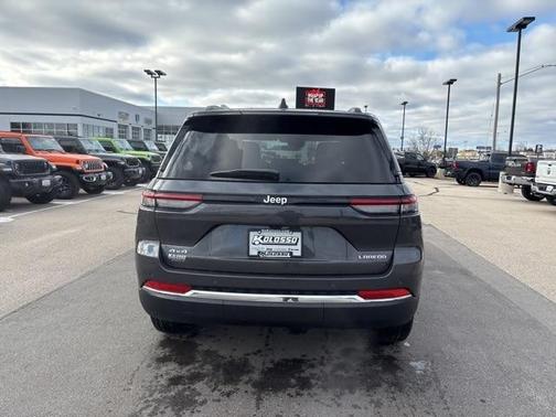 2025 Jeep Grand Cherokee Laredo X