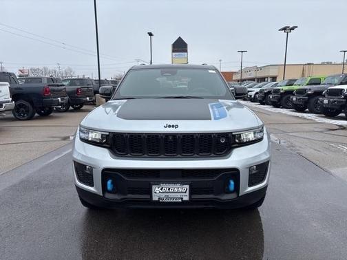 2023 Jeep Grand Cherokee 4xe Trailhawk
