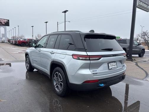 2023 Jeep Grand Cherokee 4xe Trailhawk