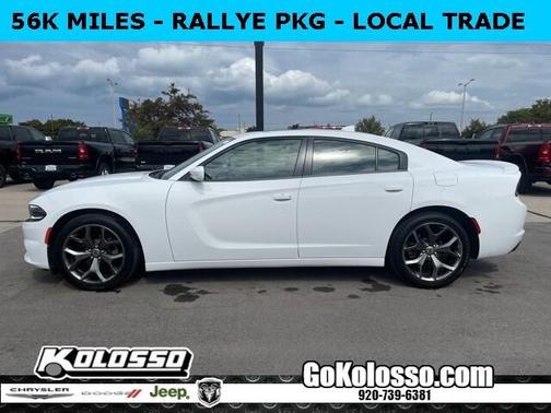 2017 Dodge Charger SXT