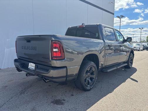Granite Crystal Clearcoat Metallic 2026 RAM 1500 Express