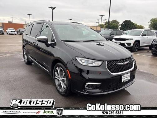 2026 Chrysler Pacifica Pinnacle