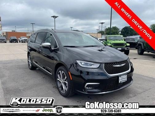 2025 Chrysler Pacifica Pinnacle