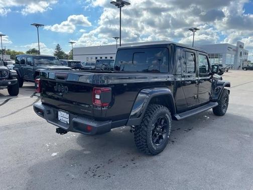 2025 Jeep Gladiator Sport
