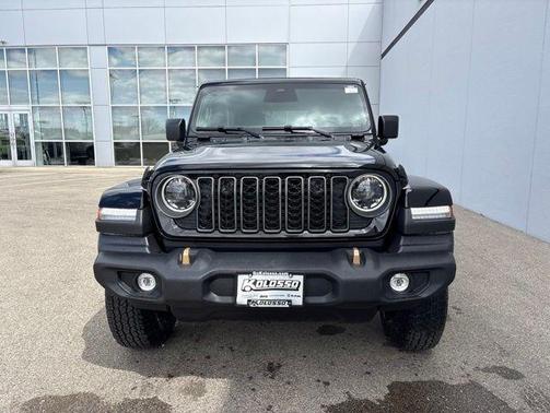 Black Clearcoat 2026 Jeep Wrangler Sport