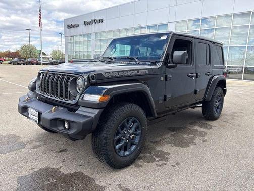 Black Clearcoat 2026 Jeep Wrangler Sport