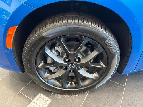 Hydro Blue Pearlcoat 2026 Chrysler Pacifica Select