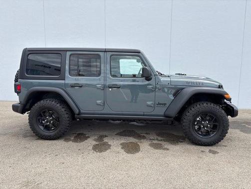 Anvil Clearcoat 2026 Jeep Wrangler Sport