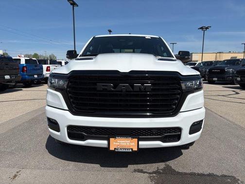 Bright White Clearcoat 2025 RAM 1500 Laramie