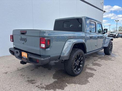 Anvil Clearcoat 2025 Jeep Gladiator Sport