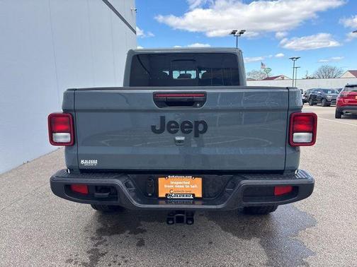 Anvil Clearcoat 2025 Jeep Gladiator Sport