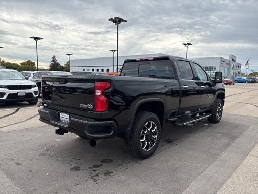 2022 Chevrolet Silverado 2500 High Country