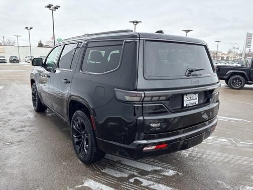 2026 Jeep Grand Wagoneer 