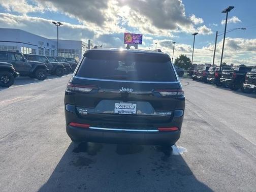 2025 Jeep Grand Cherokee L Laredo