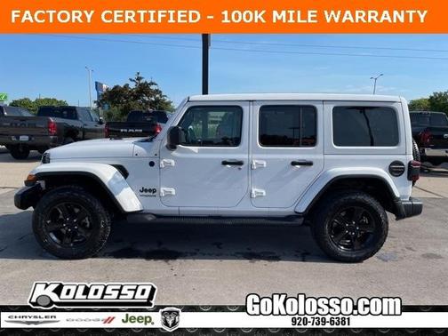 2022 Jeep Wrangler Unlimited Sahara Altitude