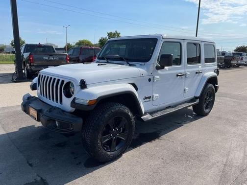 2022 Jeep Wrangler Unlimited Sahara Altitude