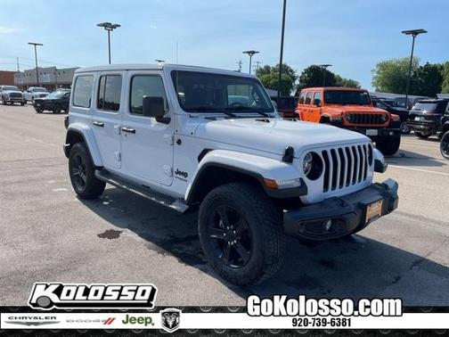2022 Jeep Wrangler Unlimited Sahara Altitude