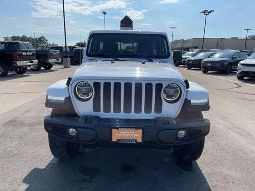 2022 Jeep Wrangler Unlimited Sahara Altitude