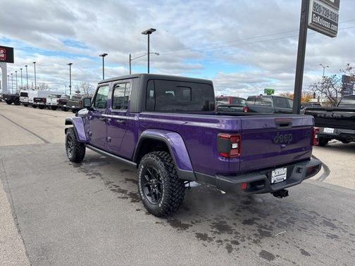 2026 Jeep Gladiator Sport