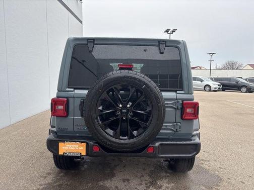 Anvil Clearcoat 2025 Jeep Wrangler 4xe Sahara