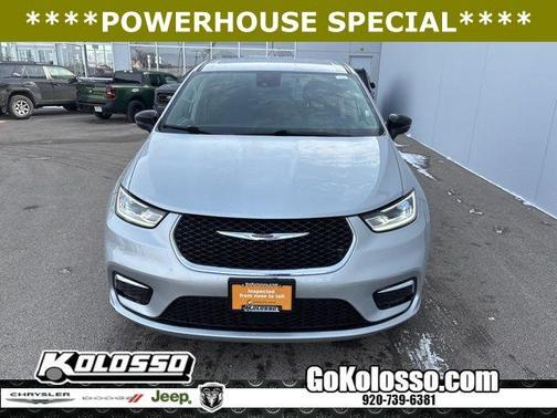 2024 Chrysler Pacifica Touring-L