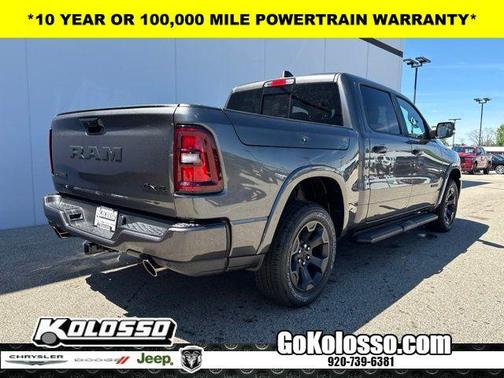 Granite Crystal Clearcoat Metallic 2026 RAM 1500 Big Horn/Lone Star