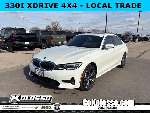 2022 BMW 330 i xDrive