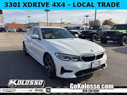 2022 BMW 330 i xDrive
