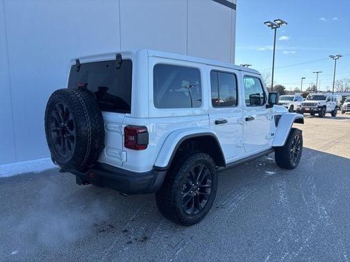 2025 Jeep Wrangler 4xe Sahara