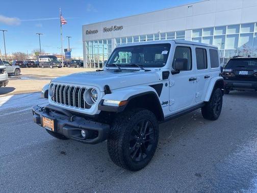 2025 Jeep Wrangler 4xe Sahara