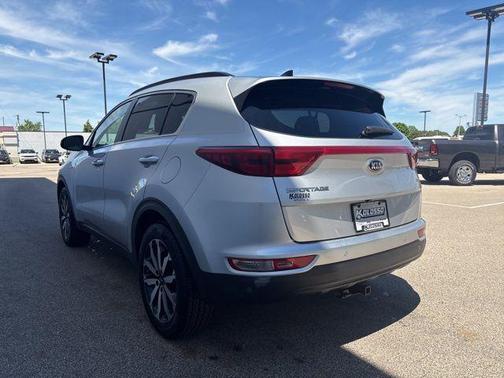 Sparkling Silver 2018 Kia Sportage EX