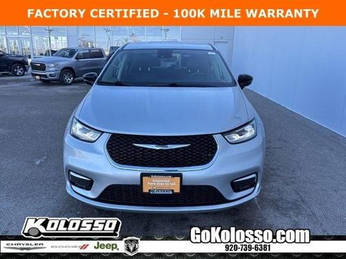 2024 Chrysler Pacifica Touring-L