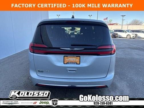 2024 Chrysler Pacifica Touring-L