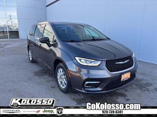 2023 Chrysler Pacifica Touring-L