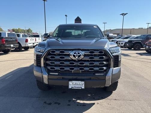 2024 Toyota Tundra Hybrid Platinum