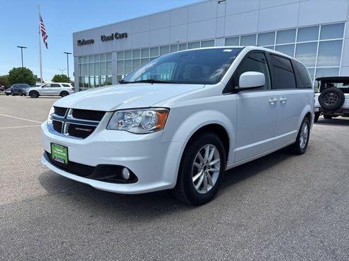 White 2020 Dodge Grand Caravan SXT