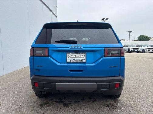 Hydro Blue Pearlcoat 2026 Jeep Cherokee LAREDO/LIMITED
