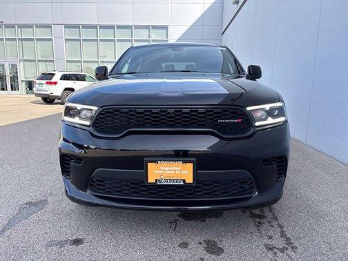 DB Black Crystal Clearcoat 2025 Dodge Durango GT