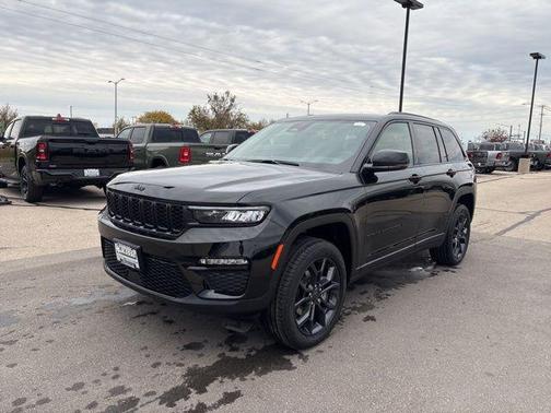 Diamond Black 2025 Jeep Grand Cherokee Limited