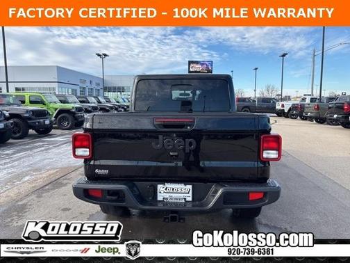 2024 Jeep Gladiator Nighthawk