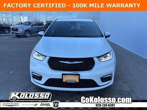 2023 Chrysler Pacifica Touring