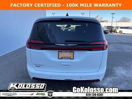 2023 Chrysler Pacifica Touring