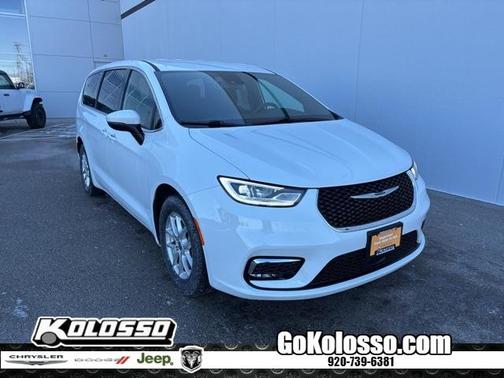 2023 Chrysler Pacifica Touring